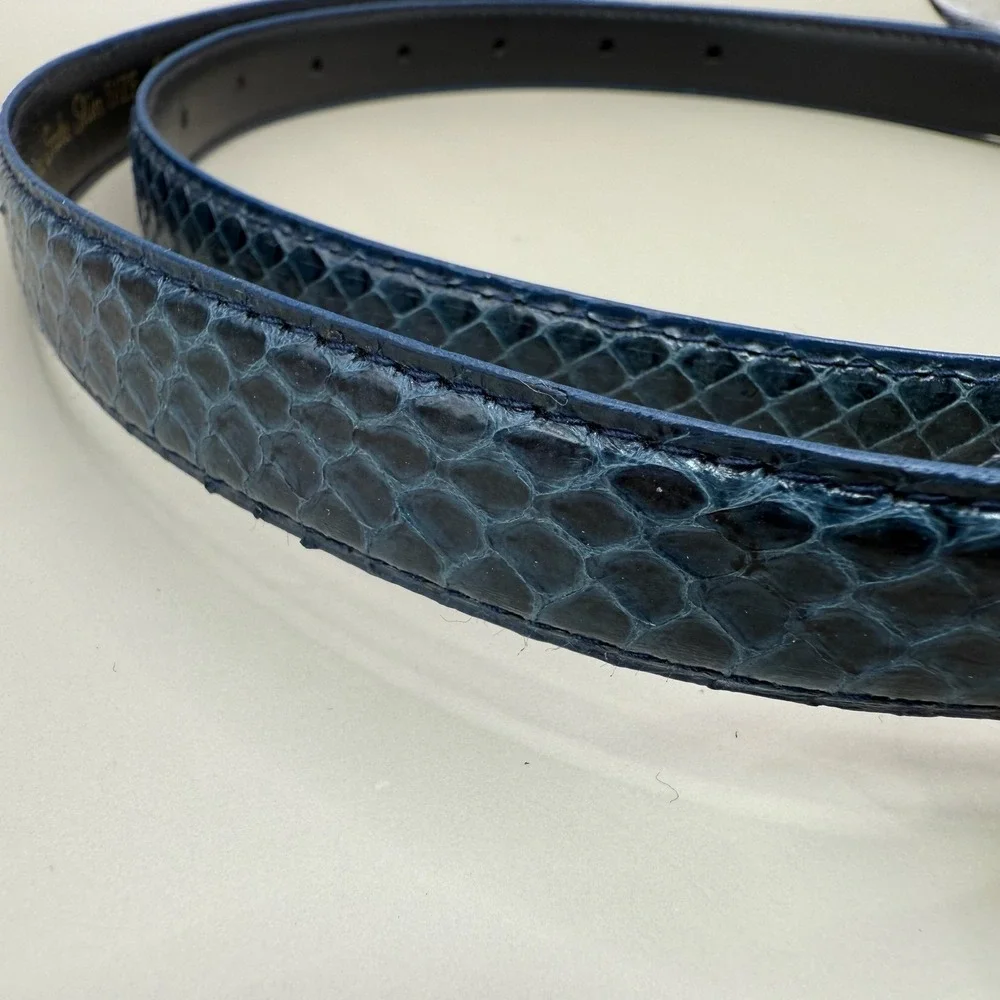 Vintage SHEKA by Faco Blue Genuine Snakeskin Belt Gold Buckle Made in Taiwan‎ 2X